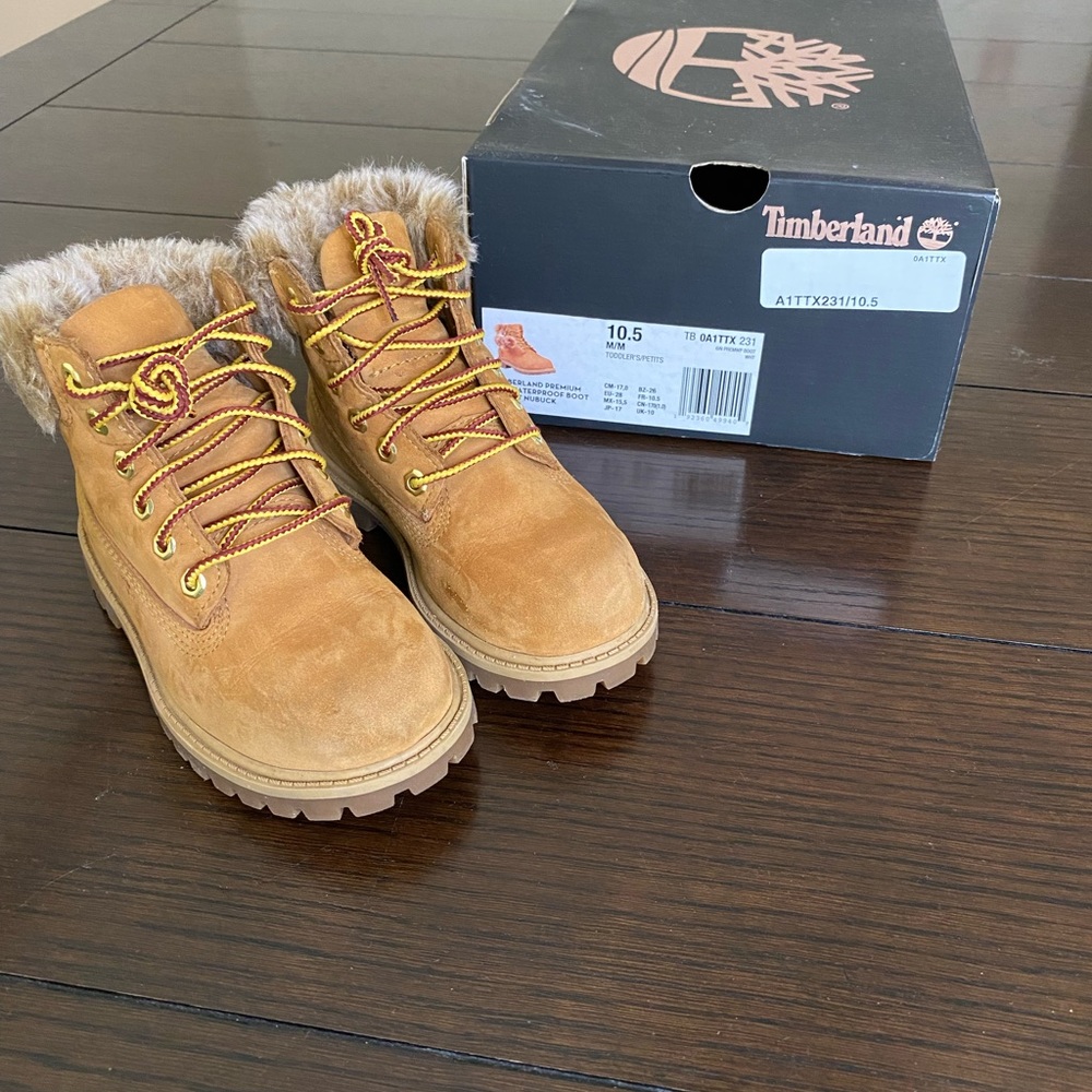 Toddler Girls Timberland Boots with Fur